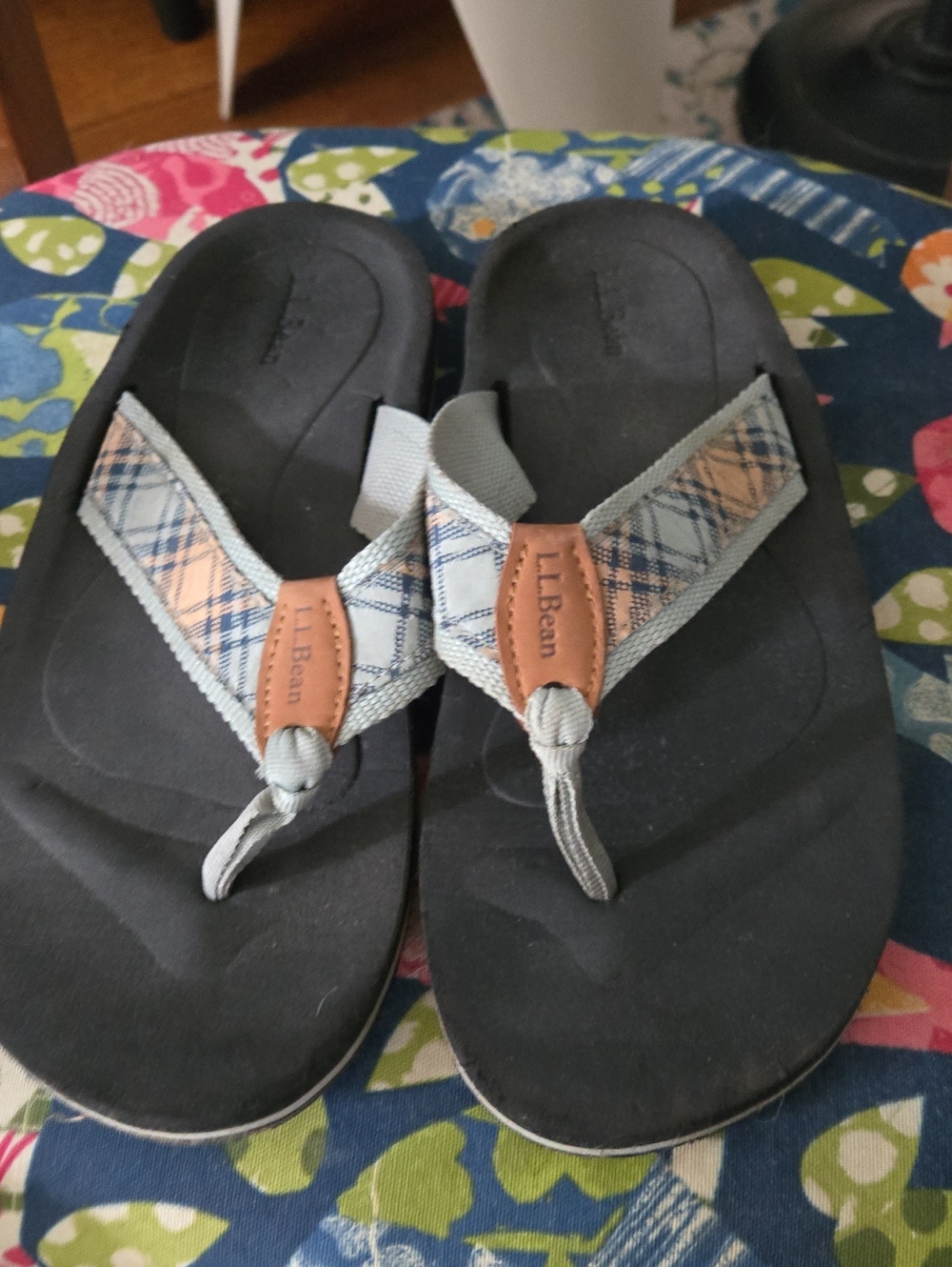 L.L. Bean Black Flip Flops with Plaid Gray Straps